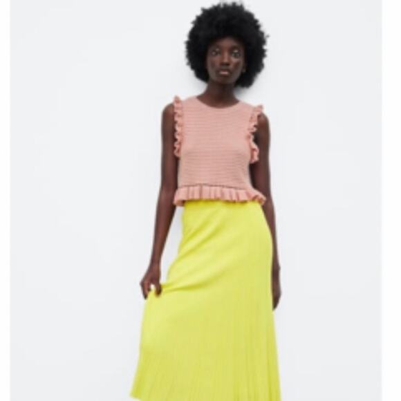 Zara pink knit sleeveless ruffled sweater size Small - Picture 2 of 9